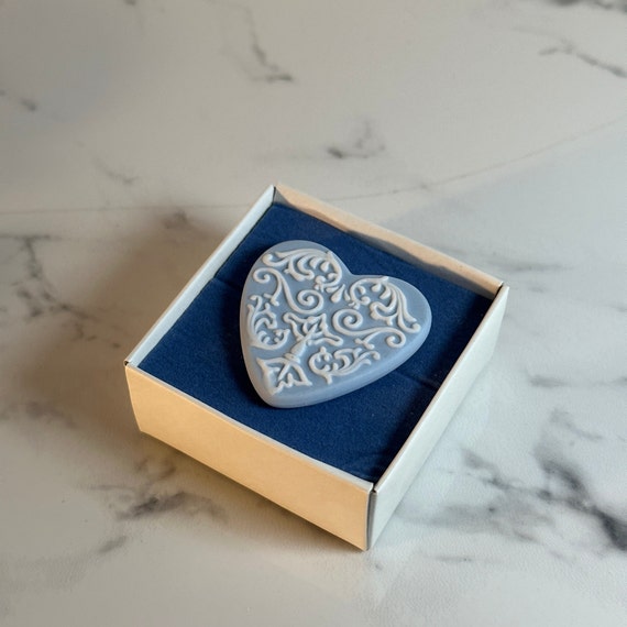Vintage Wedgewood Heart Pin, Blue Jasper Wedgwood… - image 5
