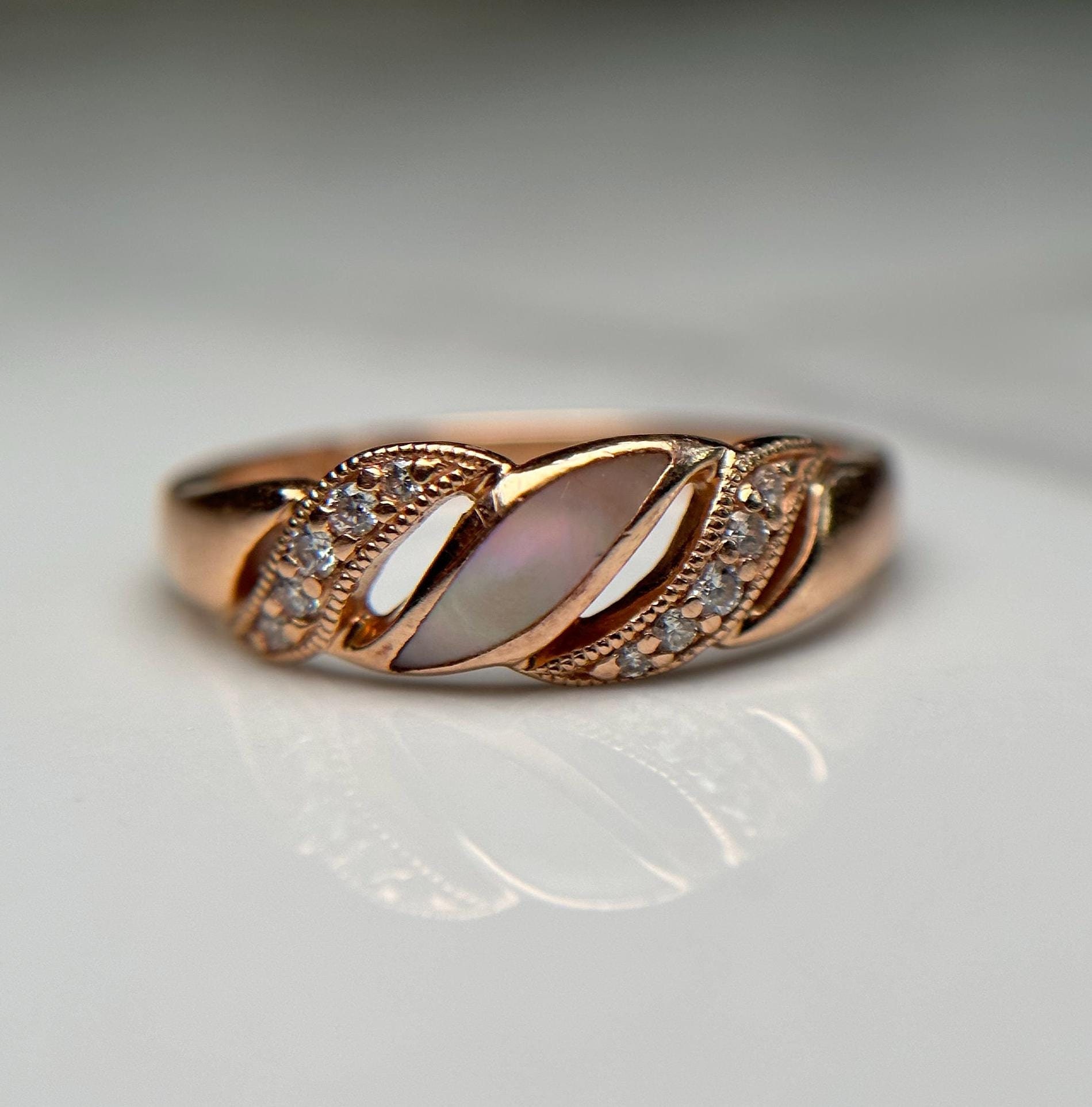 Rose Gold Mother Of Pearl Gold Ring Beautiful Rose Gold Mother Of