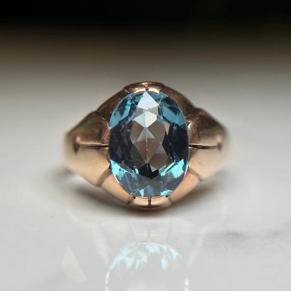 10KT Large Blue Statement Ring, Oval Cut Syntheti… - image 2