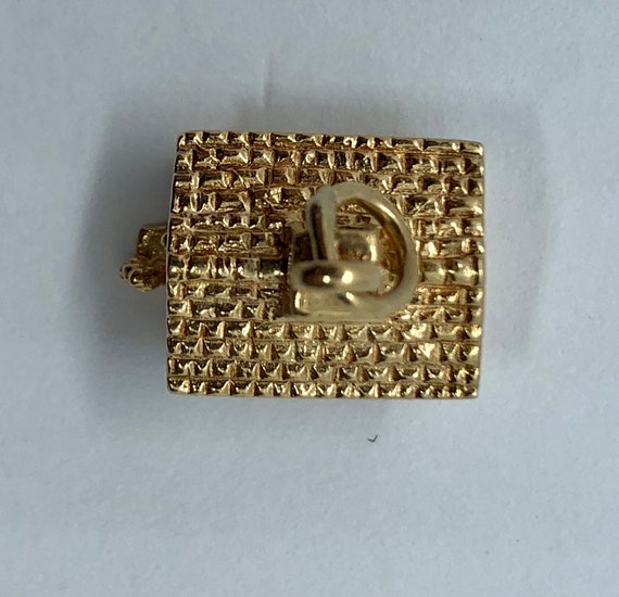 Vintage 14KT Solid Yellow Gold House Charm, Detai… - image 5