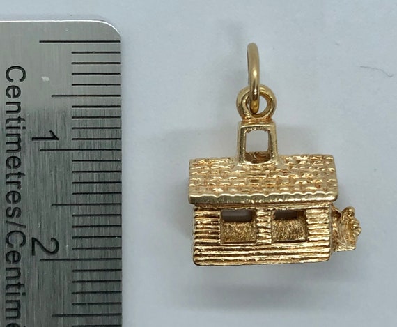 Vintage 14KT Solid Yellow Gold House Charm, Detai… - image 6