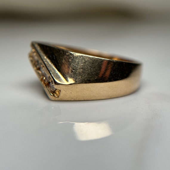 Estate 10KT Gold Diagonal Stone Ring, Men's Style… - image 4