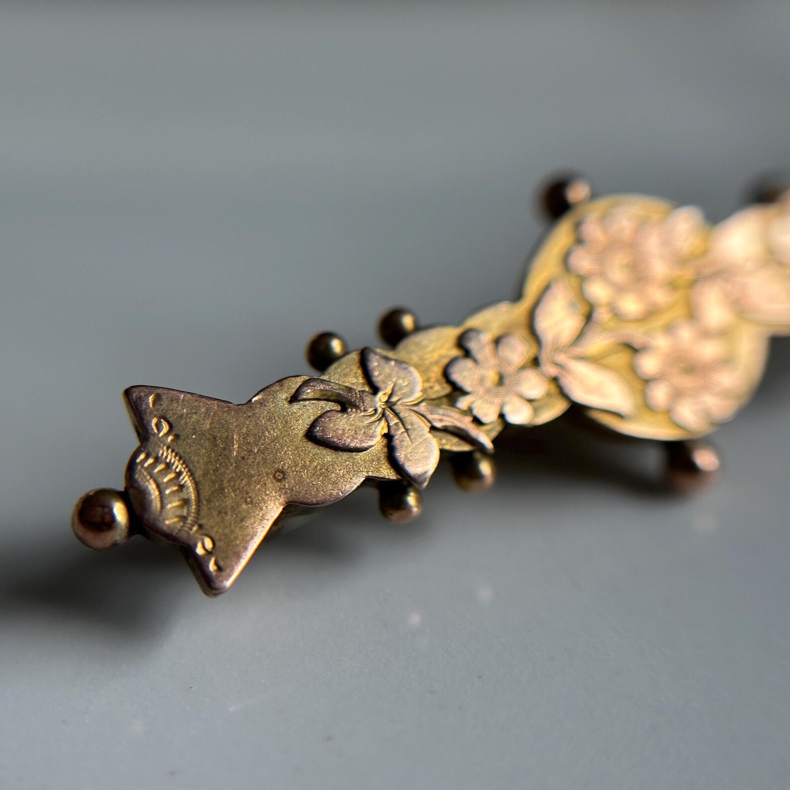 Vintage 9CT Gold Flower Pin, Decorative Floral Design Brooch, Detailed ...