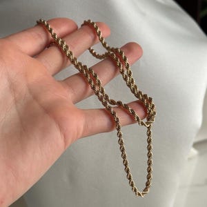Classic 10KT Yellow Gold Rope Chain, Shiny Twisted Necklace, Unisex Classic Style, Estate 20&quot; Long, 3.2mm Wide Everyday Jewellery
