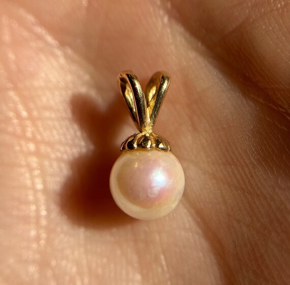 Estate 10KT Gold Pearl Pendant, Dainty White Pear… - image 1