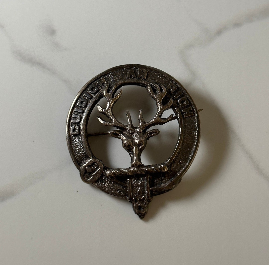 Vintage Scottish Seaforth Highlanders Kilt Badge 'guidich Anrich', Kilt  Brooch Badge, Scottish Brooch Pin Jewellery, Sterling Silver Jewelry 