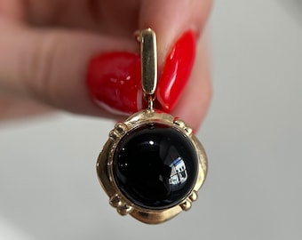 Estate 14KT Yellow Gold Onyx Pendant, Cabochon Glossy Onyx Clip-On Charm, Stone for Determination & Protection, Unique Black Stone Pendant