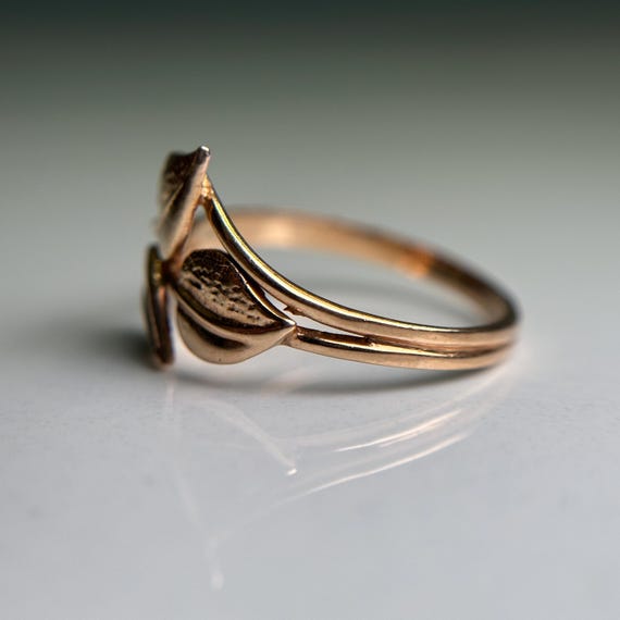 14KT Solid Gold Leaf Ring, Three Leaf Design Fore… - image 5