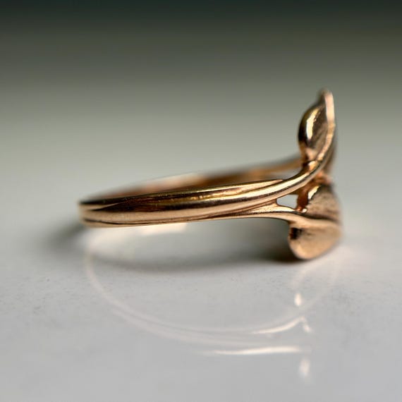 14KT Solid Gold Leaf Ring, Three Leaf Design Fore… - image 6