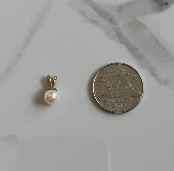 Estate 10KT Gold Pearl Pendant, Dainty White Pear… - image 7