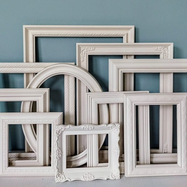 Conjunto de marcos para fotos en blanco antiguo - Paquete de pared de galería - Boda romántica - Colección de marcos vintage - Surtido de marcos pintados a medida