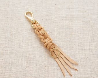 FIELD FOB, Llavero de cuero trenzado, Llavero con cinturón de cuero, Llavero, Regalo para ella, Regalo para menores de 50 años, Llavero de cuero. Regalo de cumpleaños