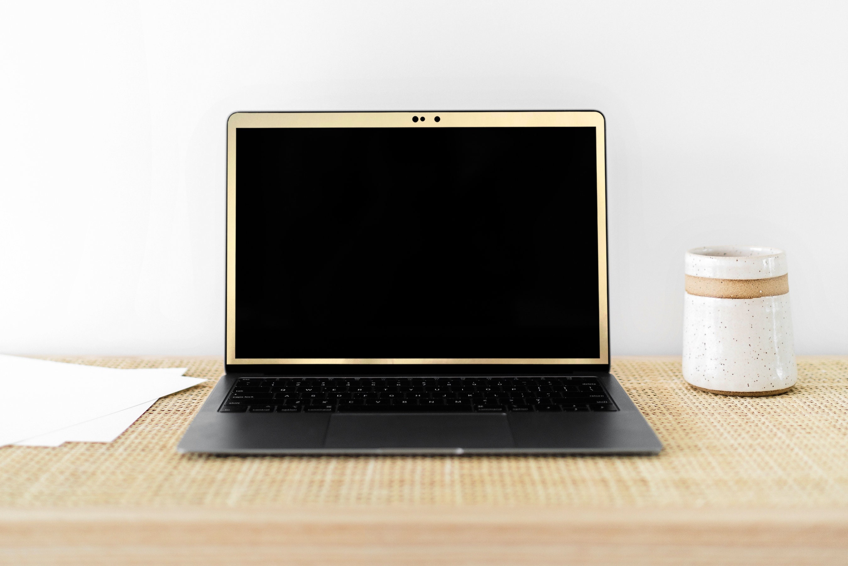 macbook air lcd screen free sample