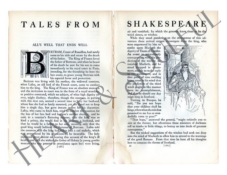 K&ouml;nnte beinhalten: Eine Illustration aus einem Buch mit Shakespeare-Geschichten, die eine Szene aus Macbeth darstellt. Das Bild zeigt einen K&ouml;nig, der auf einem Thron sitzt, eine Krone auf dem Kopf und einen langen wei&szlig;en Bart tr&auml;gt. Er h&auml;lt ein Zepter in seiner rechten Hand. Der Text "SHAKESPEARE" ist oben auf der Seite gedruckt.