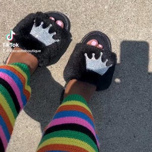 Queen Slippers