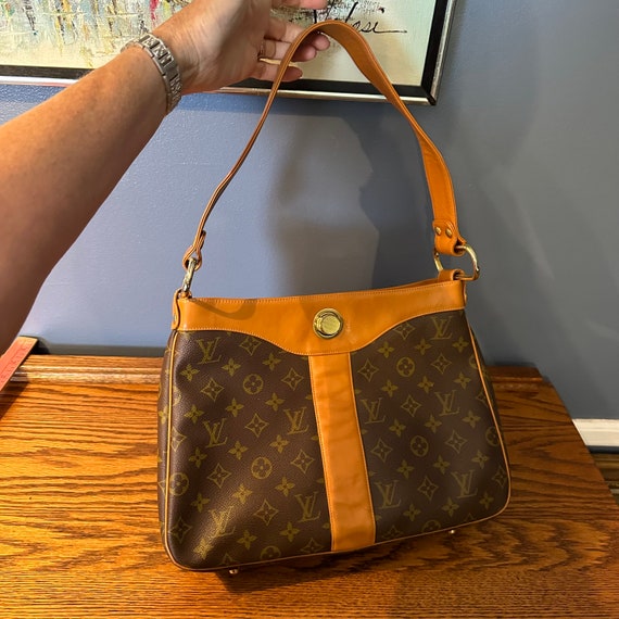 Ultra RARE Vintage Authentic LOUIS VUITTON Small Saks Fifth 