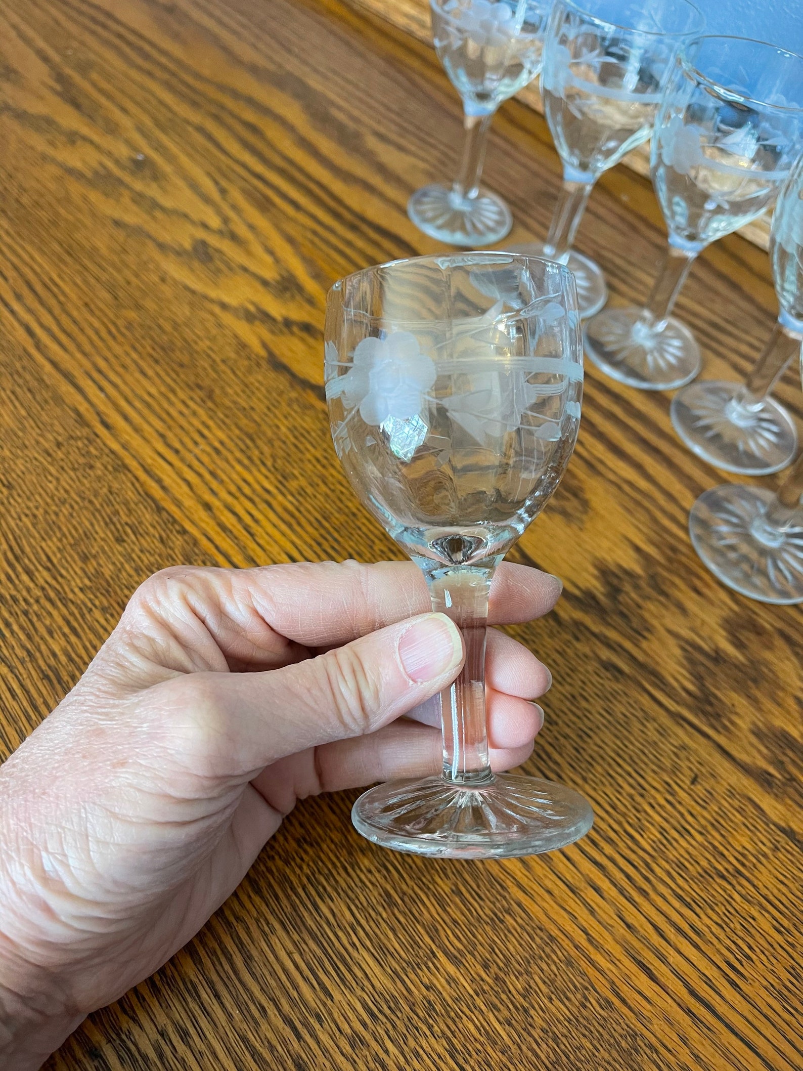 etched crystal wine glasses