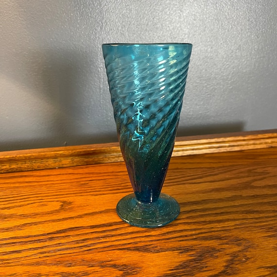 Hand blown Orange Glass pedestal dish w/ clear glass base (signed) (BG) Hand blown Orange Glass pedestal dish w/ clear glass base (signed) (BG)