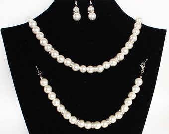 Pearl Bridesmaid Jewelry Set, Necklace, Bracelet & Earrings