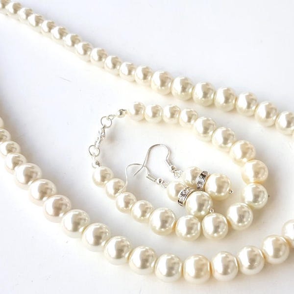 Bridesmaid jewelry set, bridesmaid gift, pearl necklace bracelet, bridesmaid necklace, bridesmaid bracelet, wedding gift, bridal party