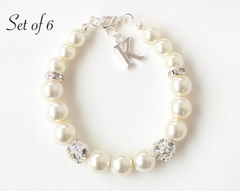 Set of 6 Personalized pearl bracelet, bridesmaid gift, bridesmaid pearl bracelet, wedding gift, pearl and rhinestones, initial letter