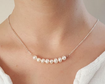 Bridesmaid pearl necklace, freshwater pearl necklace, pearl bar necklace, wedding jewelry, bridesmaid gift, wedding gift, minimal jewelry