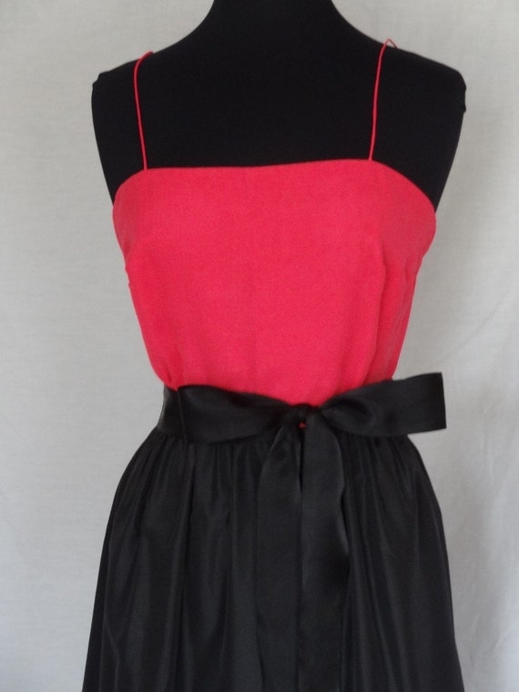 DRESS SALE!!! / 1960s 70s Dress / Hot Pink and Bl… - image 2