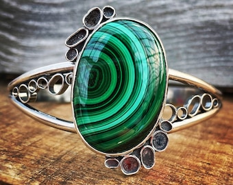 Sterling Silver Wave / bubbles Malachite Cuff