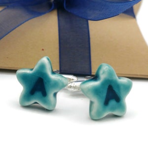 Gemelos con letras personalizadas, gemelos con iniciales de cerámica grabadas personalizadas, regalo del noveno aniversario