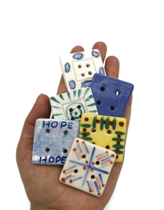 Selling 2024 novelty items
