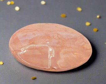 Pinza para el pelo de cerámica rosa coral: hecha a mano para cabello grueso, regalo para mujeres.