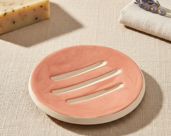 Pink Ceramic Soap Dish, Handmade Round Soap Bar Holder, Draining Soap Tray, Bathroom Decor, Zero Waste Gift