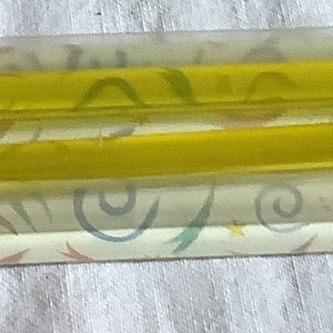 Susan Bates Crystalites Size 11, 8mm, 10” Straight Acrylic Knitting Needles