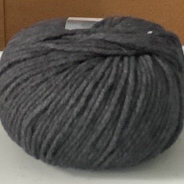 4 balls Schoeller/Stahl Lerici cotton/acrylic yarn #25 black