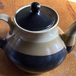Teiera in ceramica d&#39;epoca