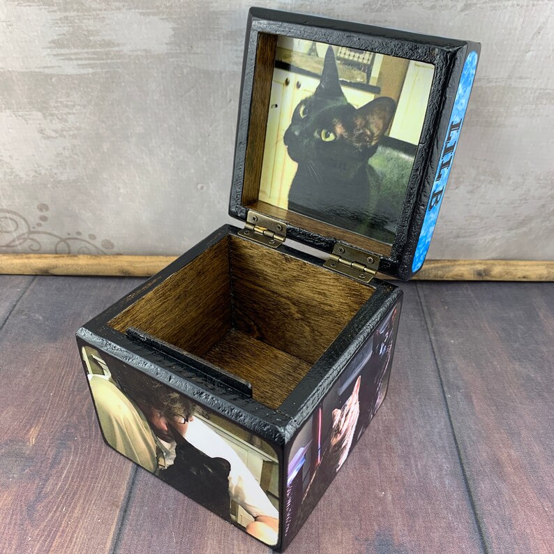 Pet Urn for Ashes Small Dog Urn with Picture Pet Memorial Wooden Pet Urn Cat Urn