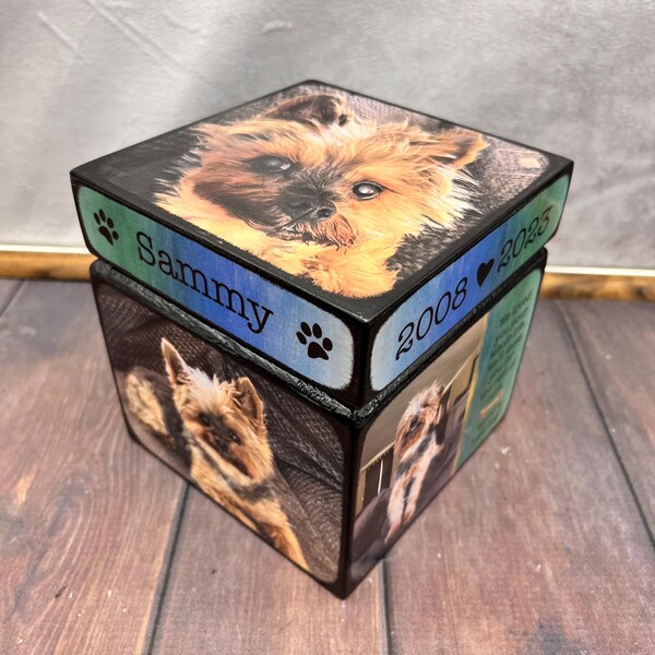 Pet Urn, dog urn, Personalized Dog Urn, Keepsake Box, Size Small