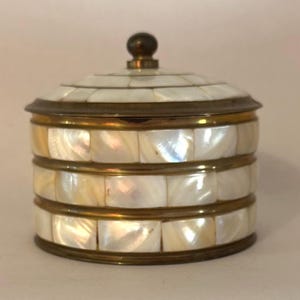 Vintage Mother of Pearl Banded Inlaid Round Brass Box with Lid