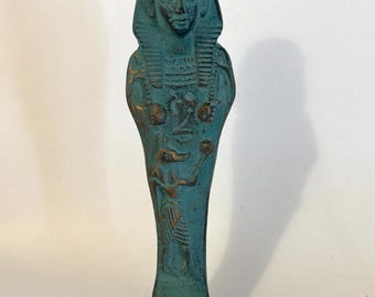Statuetta vintage di faraone egizio con Anubi / Scultura decorativa in stile antico egizio
