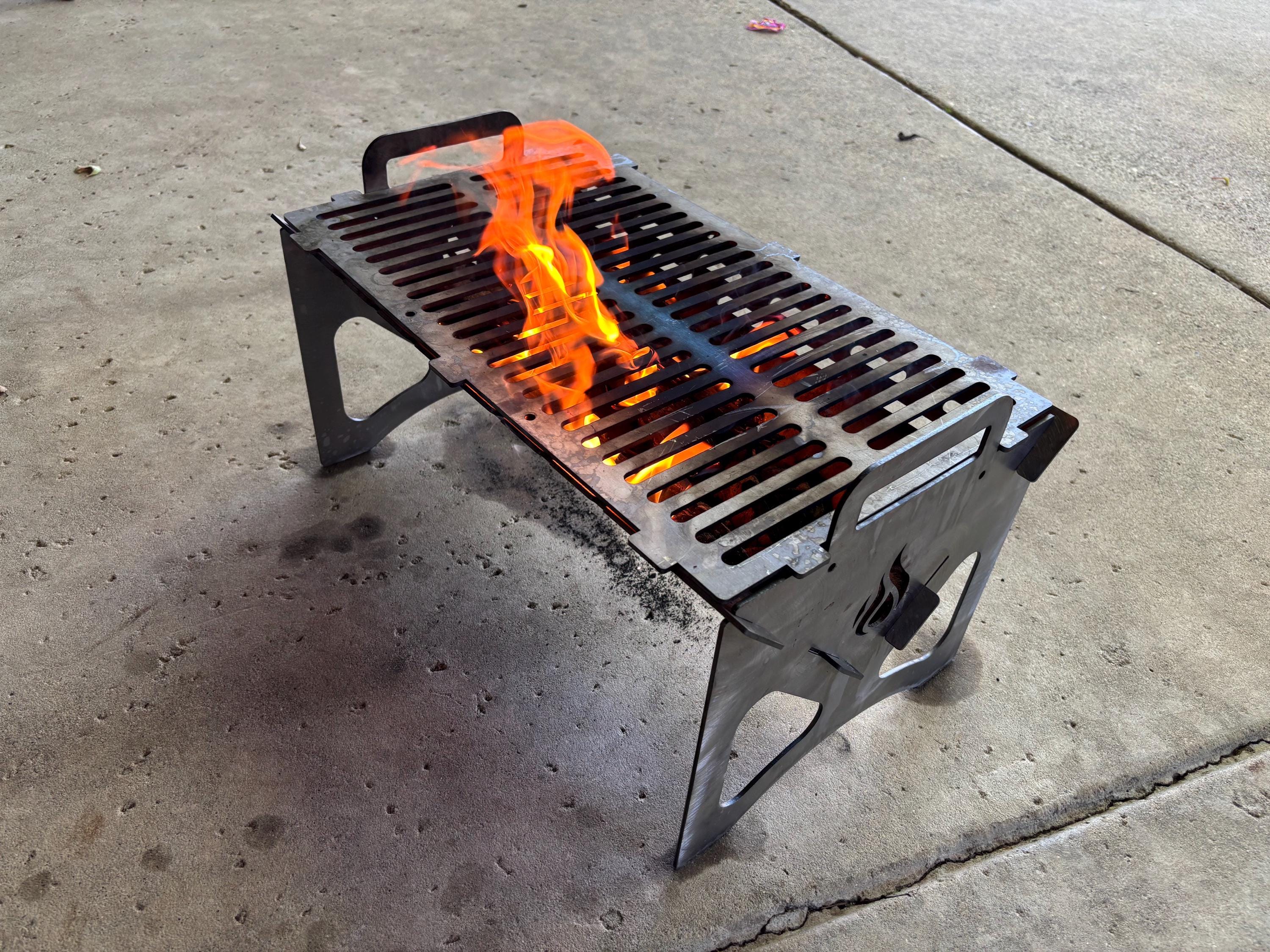 collapsible portable bbq grill 20x12 inches cut from 10 gauge steel