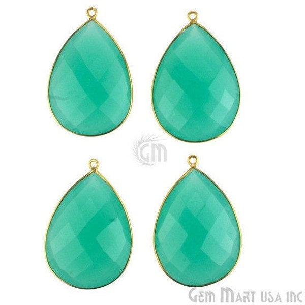 Calcédoine turquoise, connecteur en forme de poires, 22 x 30 mm poires plaquées or 24 carats, attache simple 1 pièce. (Annonce-10218)