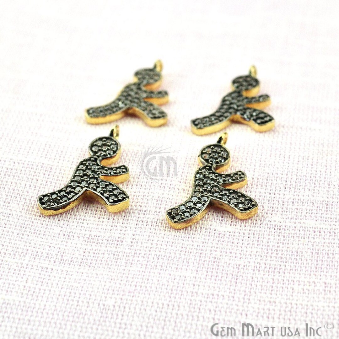 Ado ガチャ ジュエリーチャーム全3種 Cubic Zircon Pave Diamond 'AOL Sign' Charm Pendant in Gold