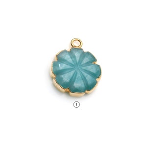 Flower Shape Pendant, 18x15mm, Faceted Gemstone, 24k Gold Plated, Necklace Pendant, Flower Bracelet Charm, GemMartUSA (50475)