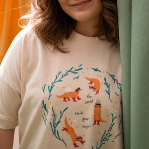 Otter magic, oversized T-shirt zdjęcie 2