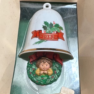 Hallmark Collectible Christmas Ornament Angel Bell Ringer 4th in series 1982