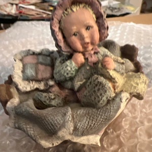 Sarah&#39;s Attic Baby Girl in Basket Limited Edition