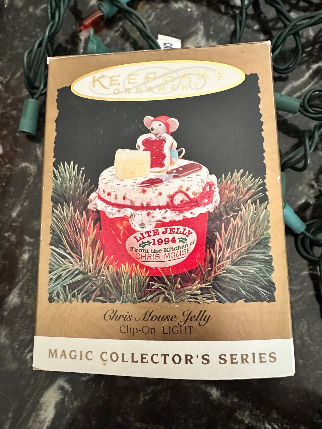 Magic Christmas Ornament 