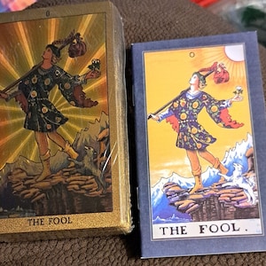 Gold Foil Tarot Cards with booklet. "Beautiful New 78 Card Set"