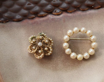 vintage Perlenbroschen | Wirbel- und Kranzbroschen | romantische Broschen