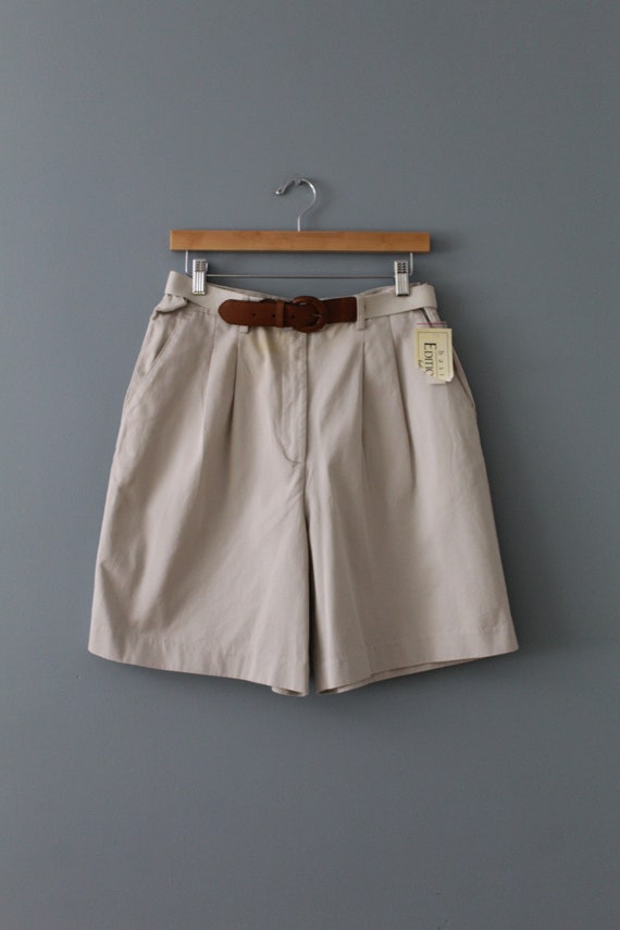 imperfect beige shorts | 1990s belted shorts | hig
